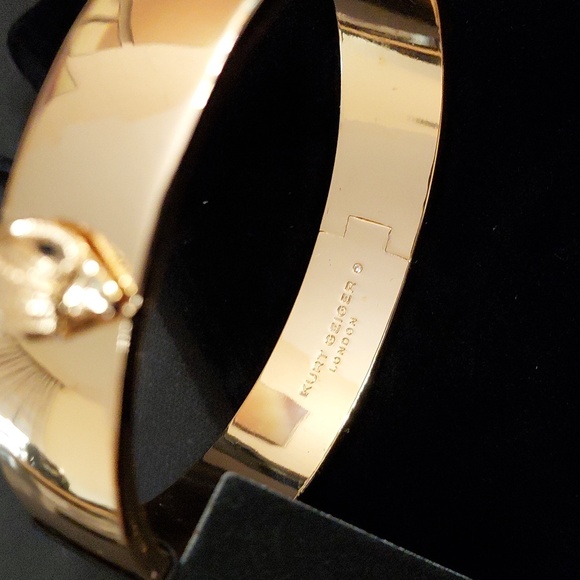 KURT GEIGER LONDON HINGED EAGLE BRACELET - Picture 9 of 12